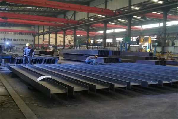 保定貴和鴻興鋼結(jié)構(gòu)定制 建筑工程領(lǐng)域的專業(yè)生產(chǎn)廠家